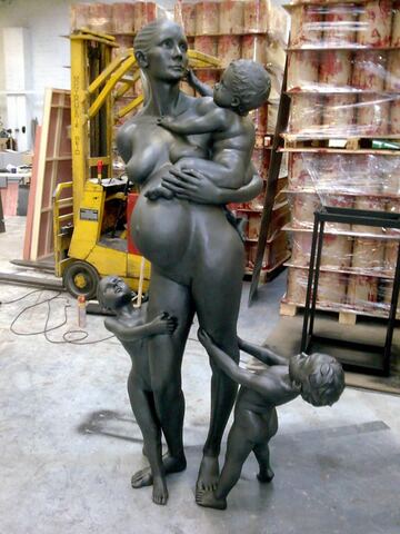 Graphite Mother and Children